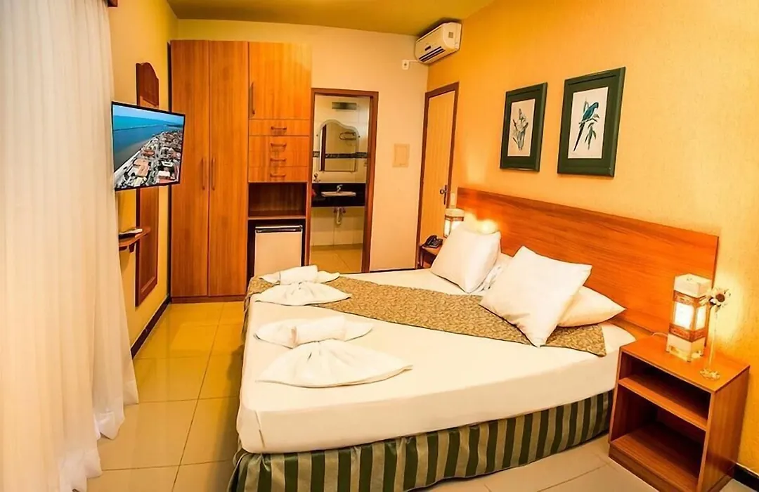 Happy Hotel Girassol-1